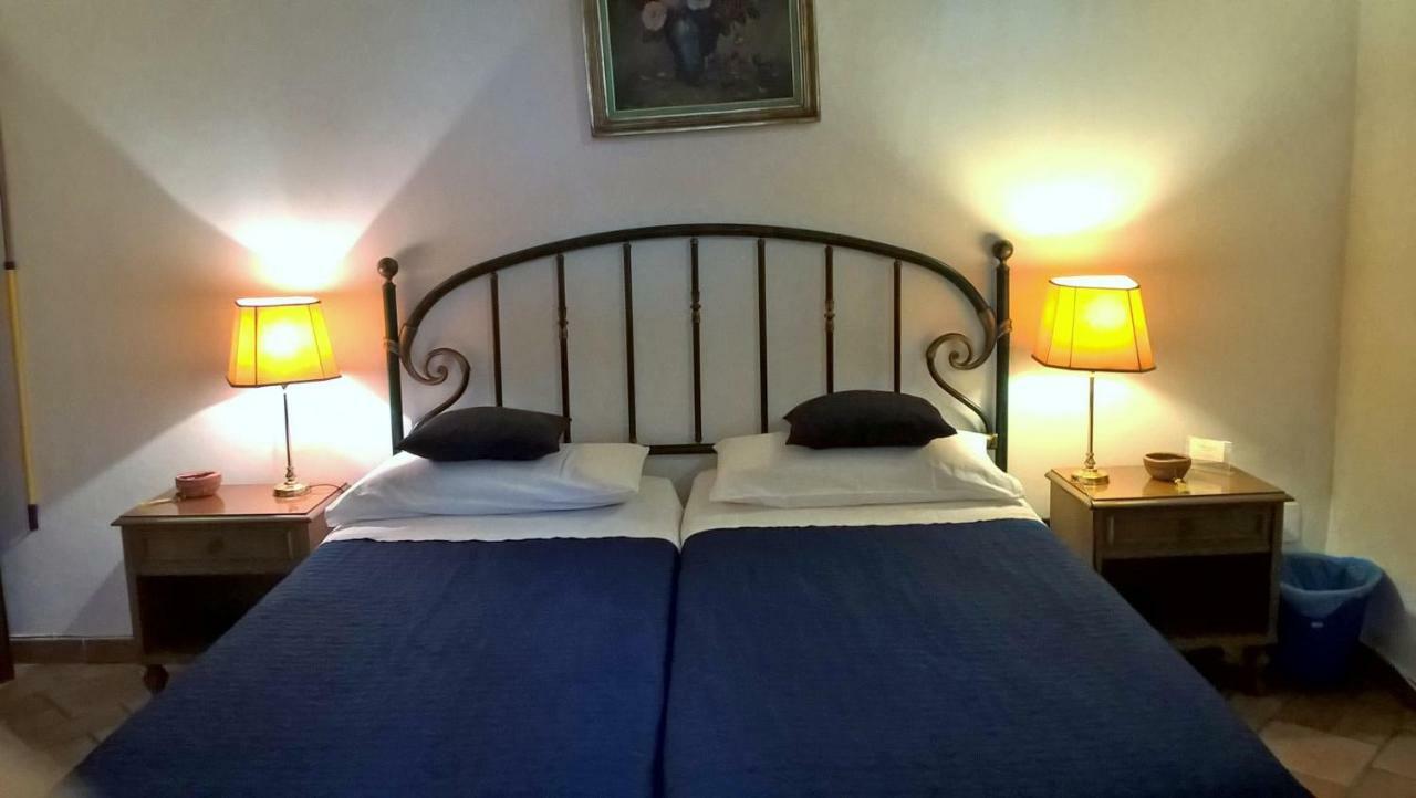 Jessy'S Rooms Roma Esterno foto